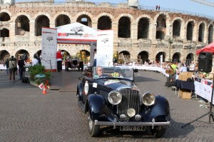 9fdb3a70-dd20-0132-91dc-00163e17fa4b